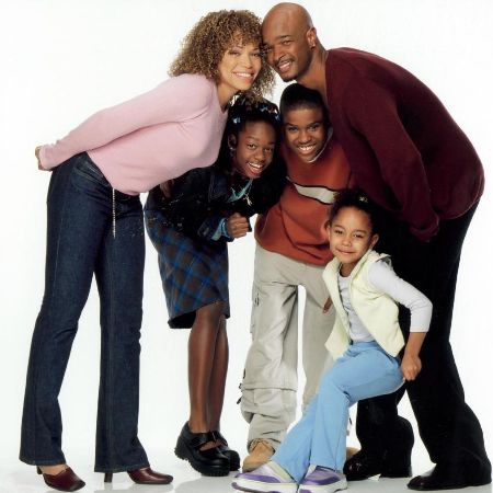 Parker with My Wife and Kids cast members Image Source: The Sun